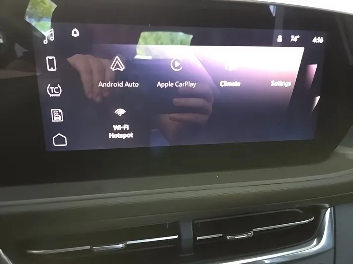 2024 Buick Envista - view 26