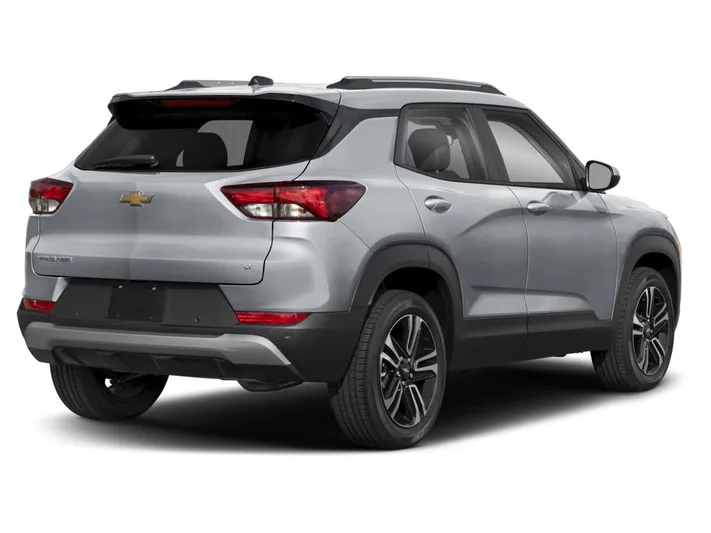 2024 Chevrolet TrailBlazer - view 2