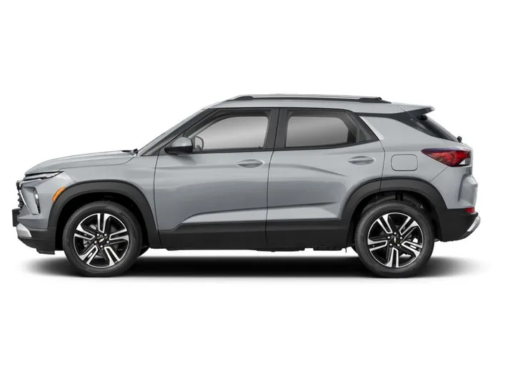 2024 Chevrolet TrailBlazer - view 3