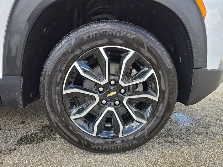 2023 Chevrolet TrailBlazer - view 34
