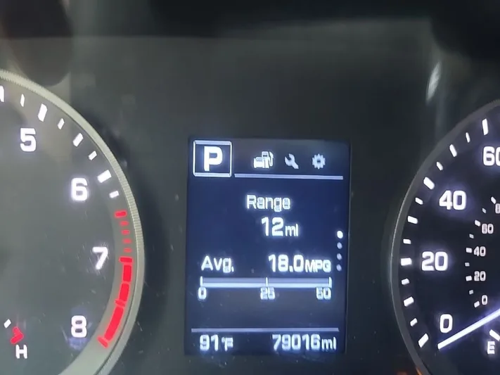 2017 Hyundai Tucson - view 18