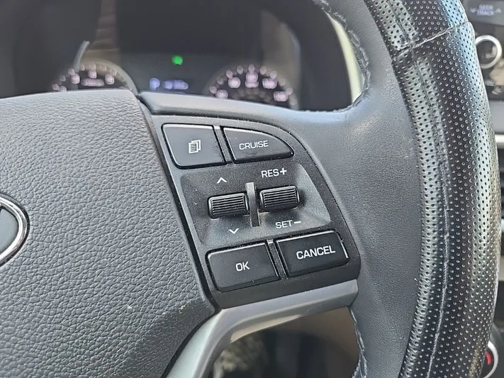 2020 Hyundai Tucson - view 18