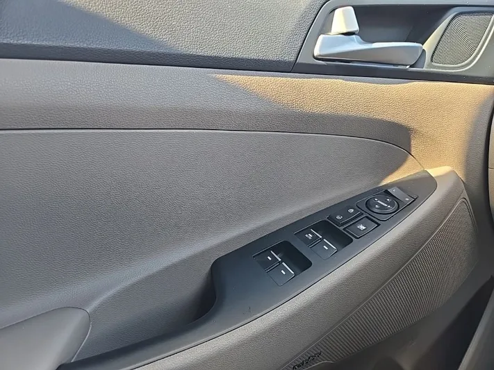 2020 Hyundai Tucson - view 20