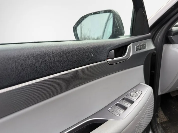 2020 Hyundai Palisade - view 14