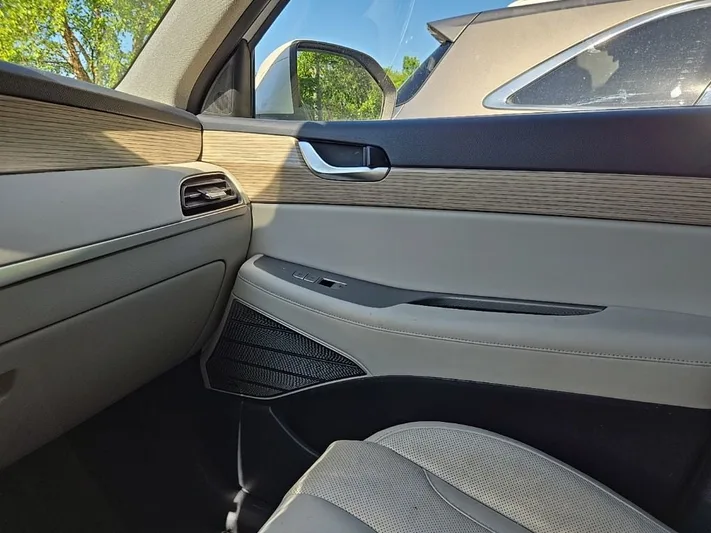 2022 Hyundai Palisade - view 25