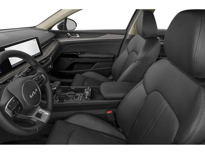 2025 Kia K5 - view 7