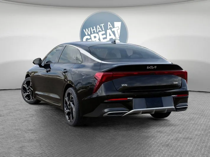 2026 Kia K5 - view 4
