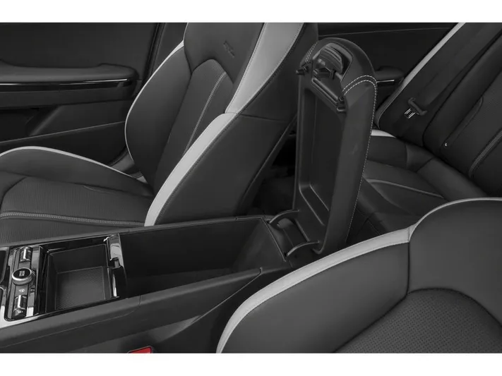2026 Kia K5 - view 14