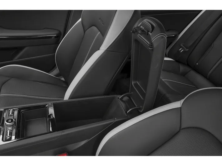 2026 Kia K5 - view 26