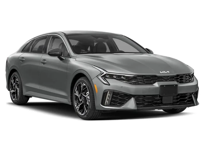 2026 Kia K5 - view 6