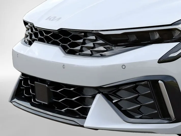 2026 Kia K5 - view 12