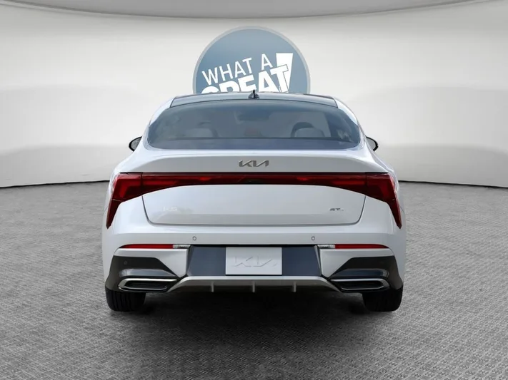 2026 Kia K5 - view 13