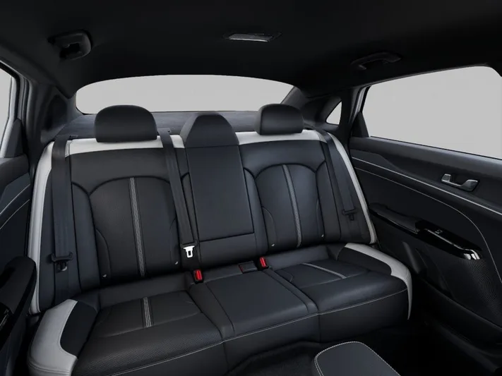 2026 Kia K5 - view 16
