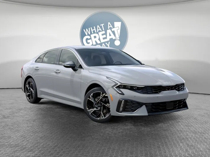 2026 Kia K5 - view 8