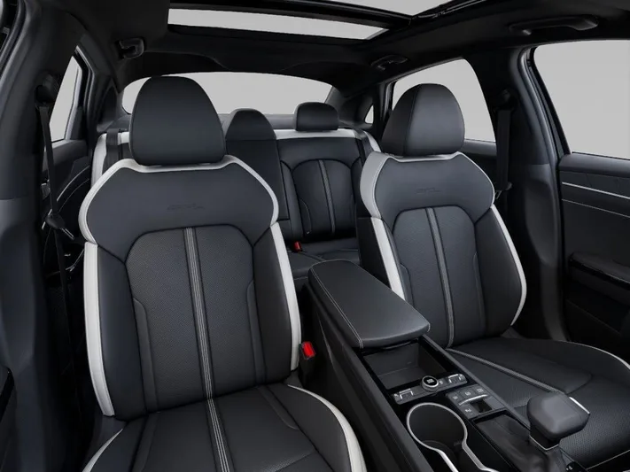 2026 Kia K5 - view 15