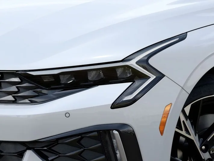 2026 Kia K5 - view 10