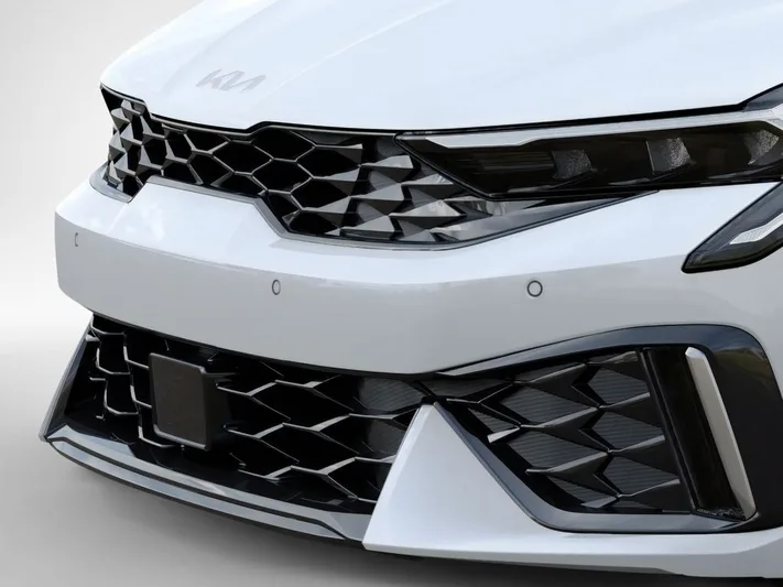 2026 Kia K5 - view 12