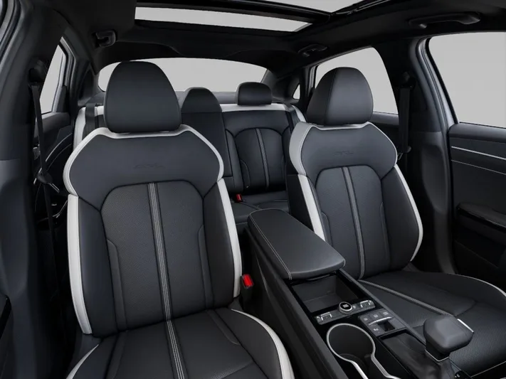 2026 Kia K5 - view 15