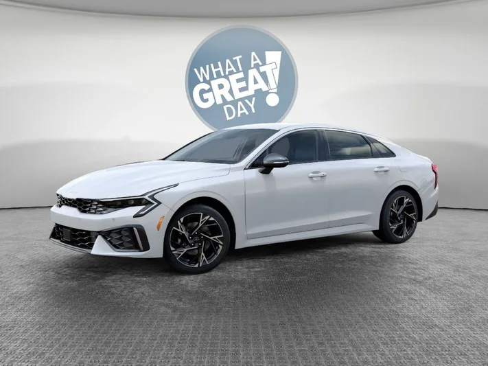 2026 Kia K5 - view 3