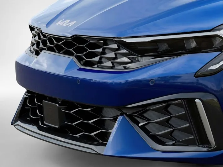 2026 Kia K5 - view 12