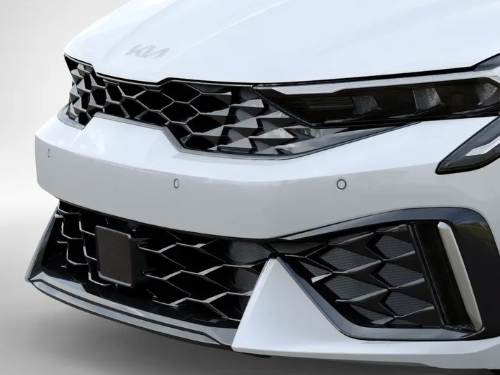 2026 Kia K5 - view 12