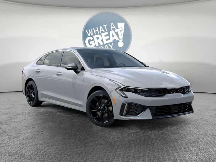 2026 Kia K5 - view 8