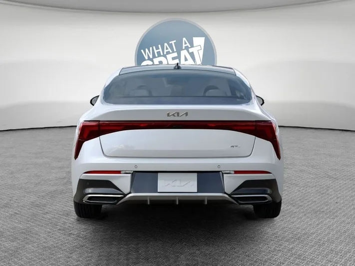 2026 Kia K5 - view 13