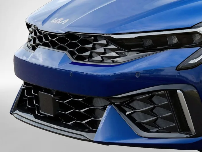 2026 Kia K5 - view 12