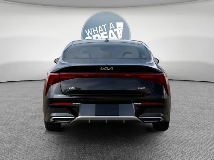 2026 Kia K5 - view 5