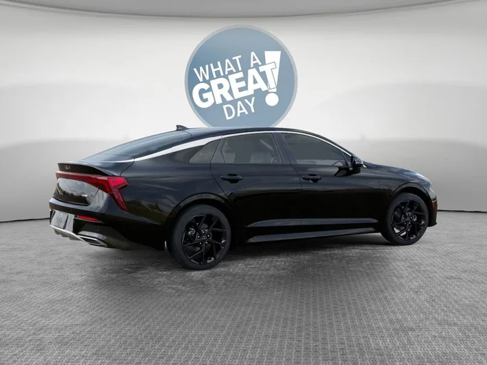 2026 Kia K5 - view 6
