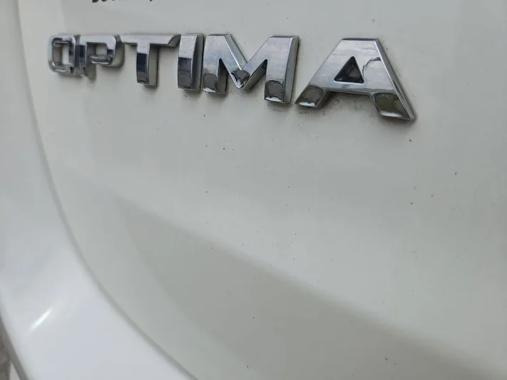 2015 Kia Optima - view 10