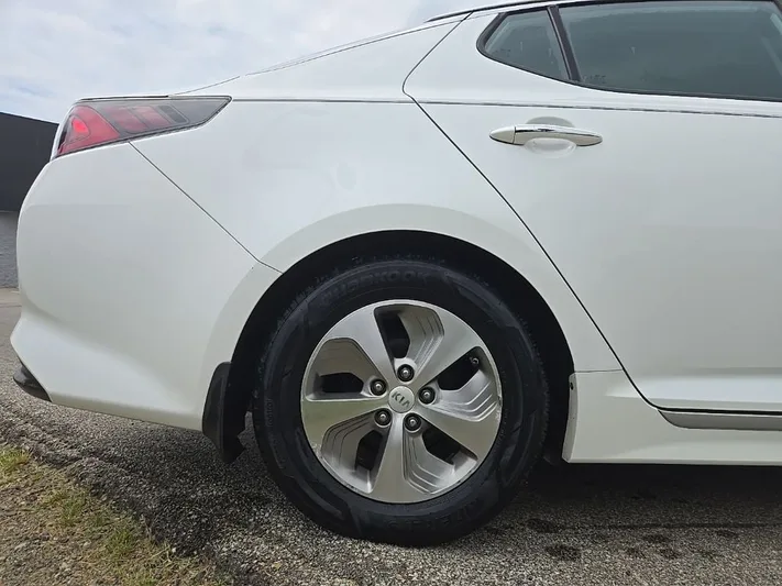2015 Kia Optima - view 11