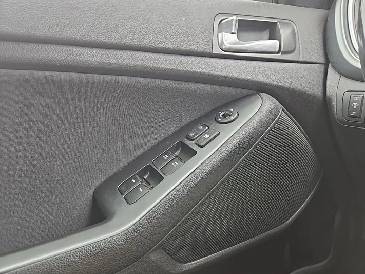 2015 Kia Optima - view 18