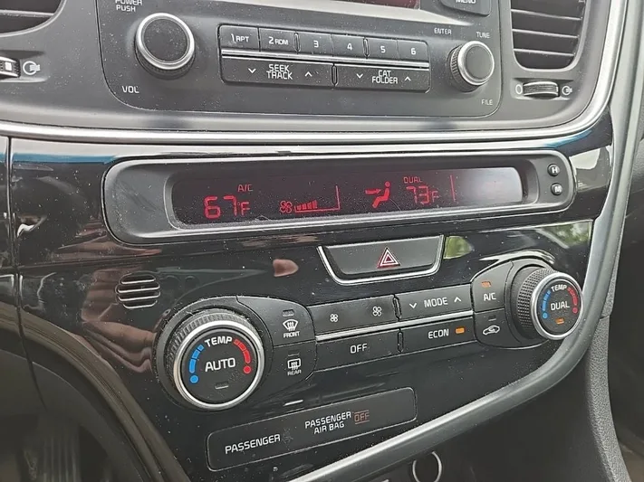 2015 Kia Optima - view 20