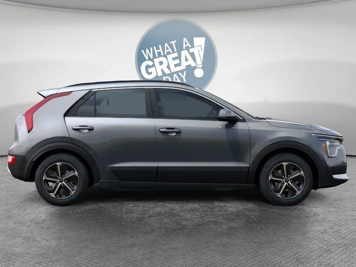 2026 Kia Niro - view 7