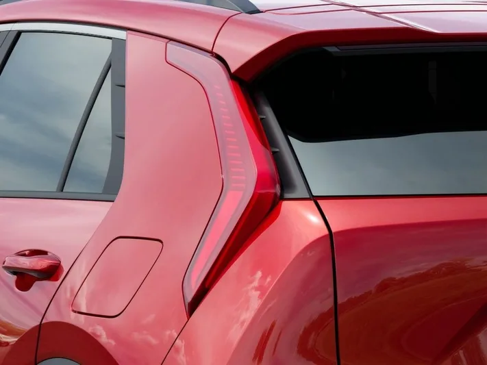 2026 Kia Niro - view 11