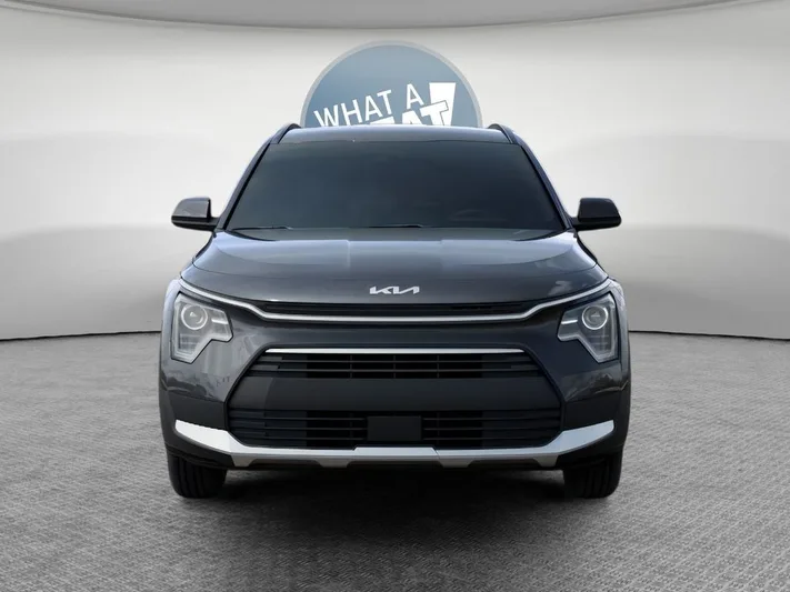 2026 Kia Niro - view 2