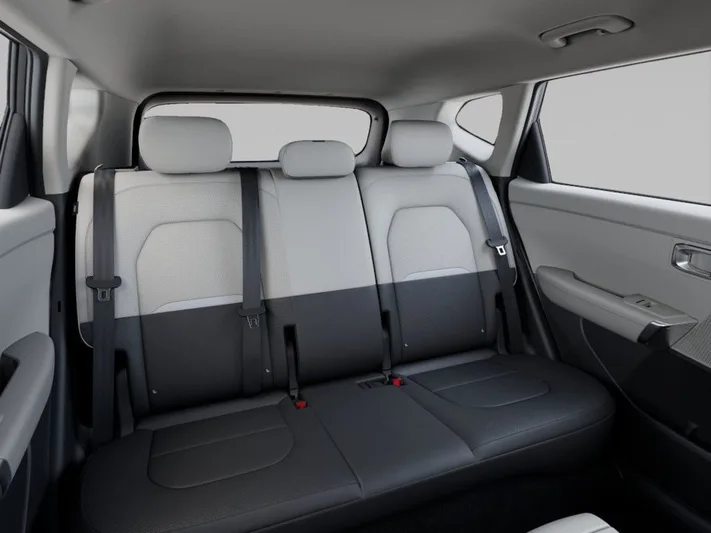 2027 Kia Seltos - view 16