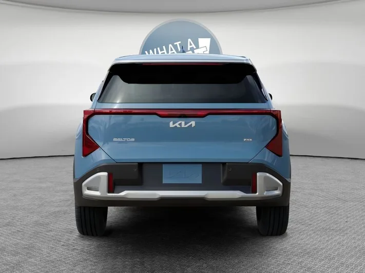2027 Kia Seltos - view 5