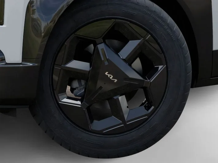 2027 Kia Seltos - view 9