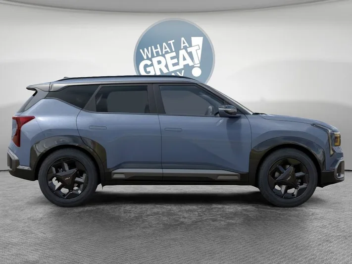 2027 Kia Seltos - view 7