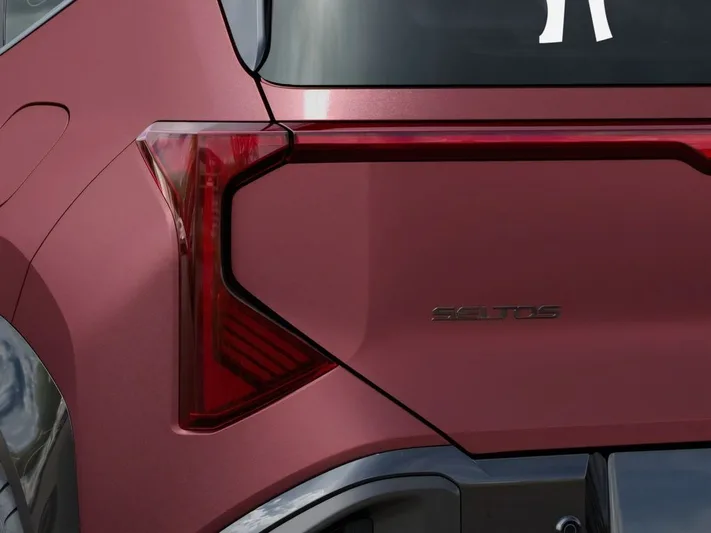 2027 Kia Seltos - view 11