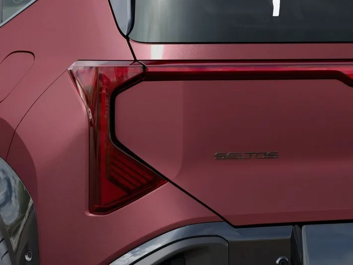 2027 Kia Seltos - view 11