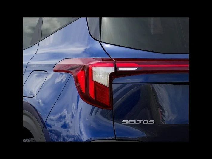 2026 Kia Seltos - view 11