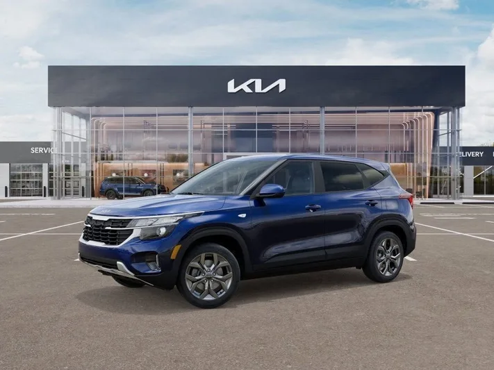 2026 Kia Seltos - view 3