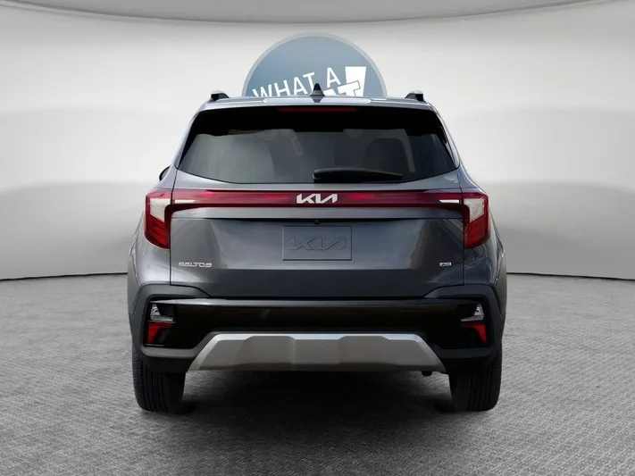 2026 Kia Seltos - view 5