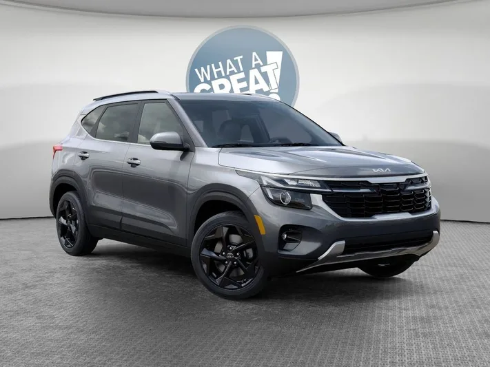 2026 Kia Seltos - view 8