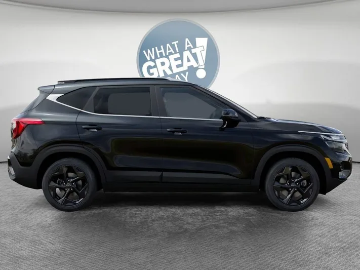 2026 Kia Seltos - view 7