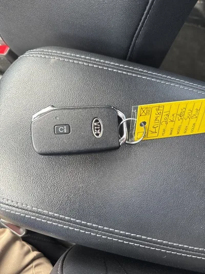2021 Kia Seltos - view 21