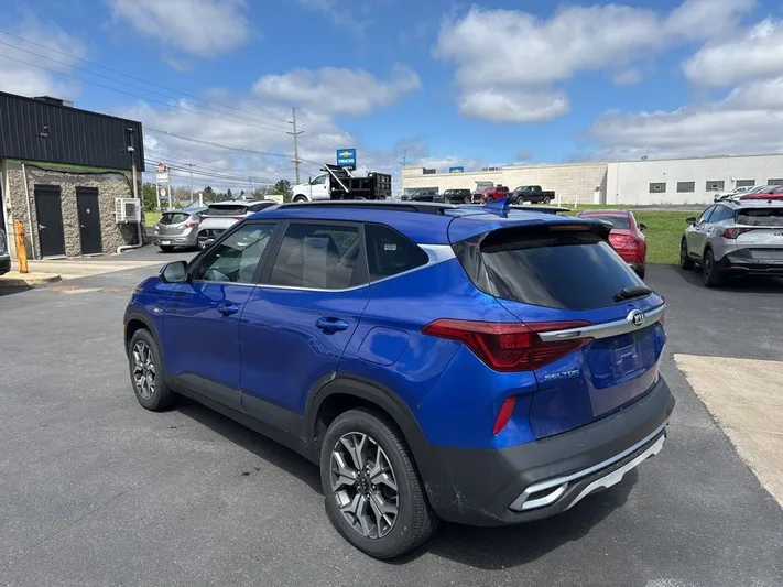 2021 Kia Seltos - view 31